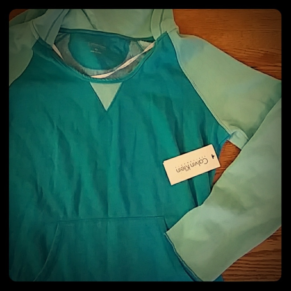 NWT Calvin Klein Pullover Hoodie